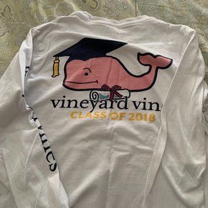 Long-sleeved t-shirt